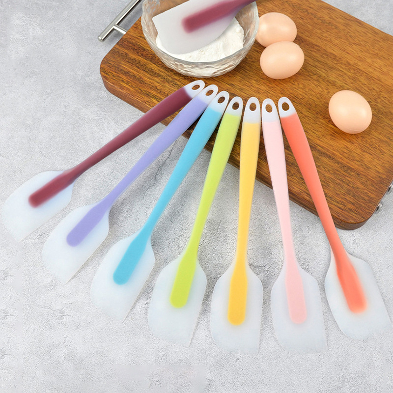 Kitchen Gadgets You Must Have - 2 サイズのシリコンスクレーパー、耐熱性、ノンスティック、柔軟なゴム、半透明のクリームシリコンツール、キッチンの必需品ガジェット