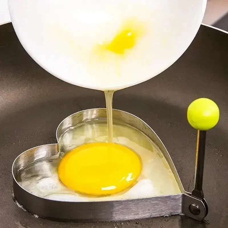 ハート型の目玉焼き型、プレミアムステンレス鋼、理想的なオムレ - Kitchen Gadgets You Must Have のレビューと価格