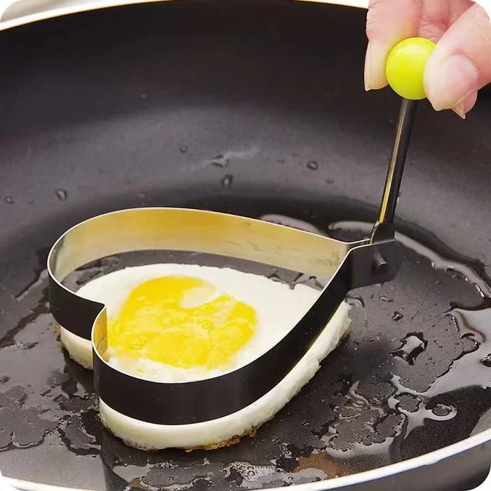 ハート型の目玉焼き型、プレミアムステンレス鋼、理想的なオムレ - Kitchen Gadgets You Must Have のレビューと価格